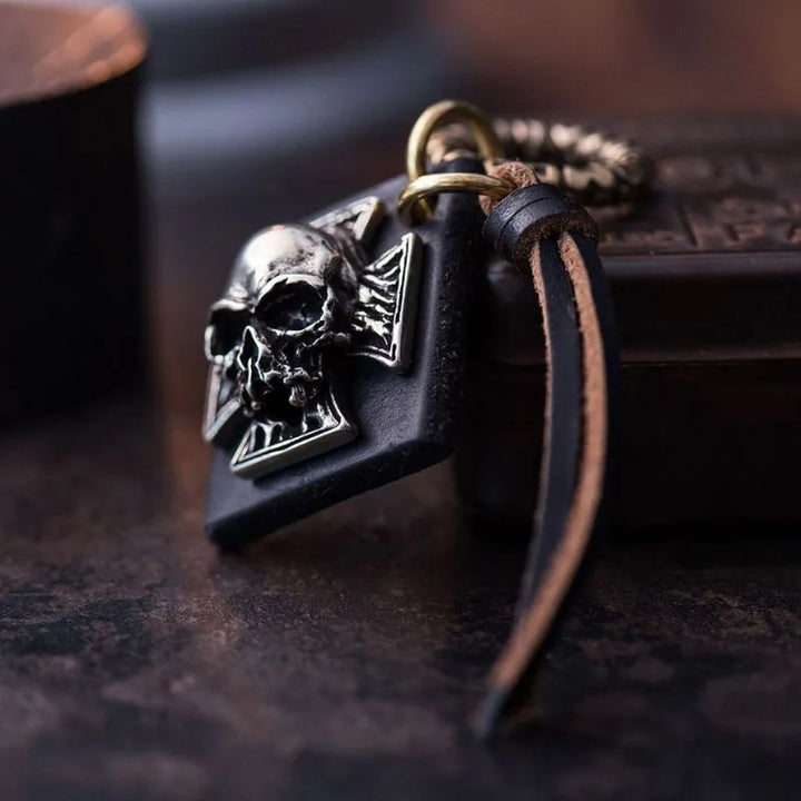 ULIKING JEWELRY KEYCHAIN Handmade Vintage Biker Skull Keychain 03