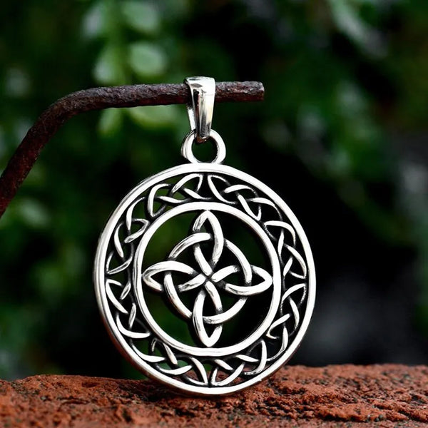 ULIKING JEWELRY PENDANTS Nordic Stainless Steel Celtic Knot Pendant 01