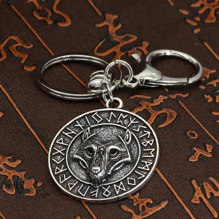 ULIKING JEWELRY KEYCHAIN Viking Wolf with Rune Keychain 02