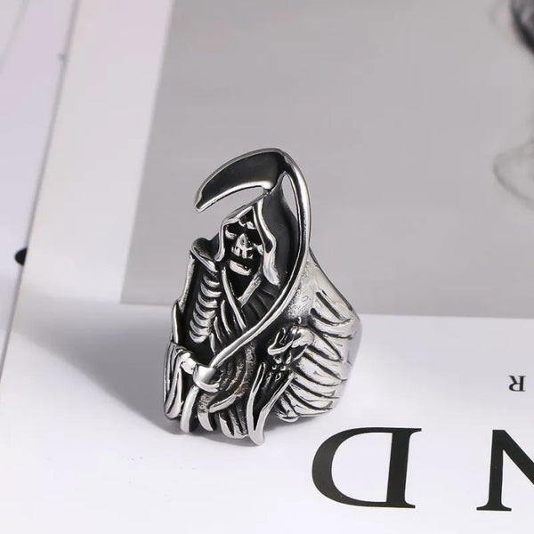 ULIKING JEWELRY Vintage Ghost sickle Stainless Steel Ring 01